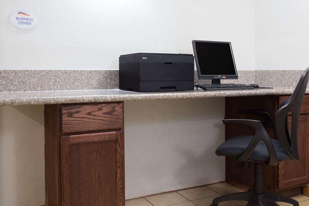 Econo Lodge Inn & Suites Wisconsin Dells Zewnętrze zdjęcie