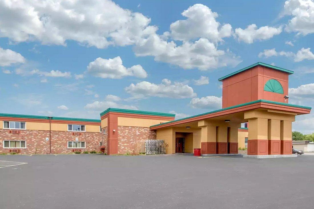 Econo Lodge Inn & Suites Wisconsin Dells Zewnętrze zdjęcie