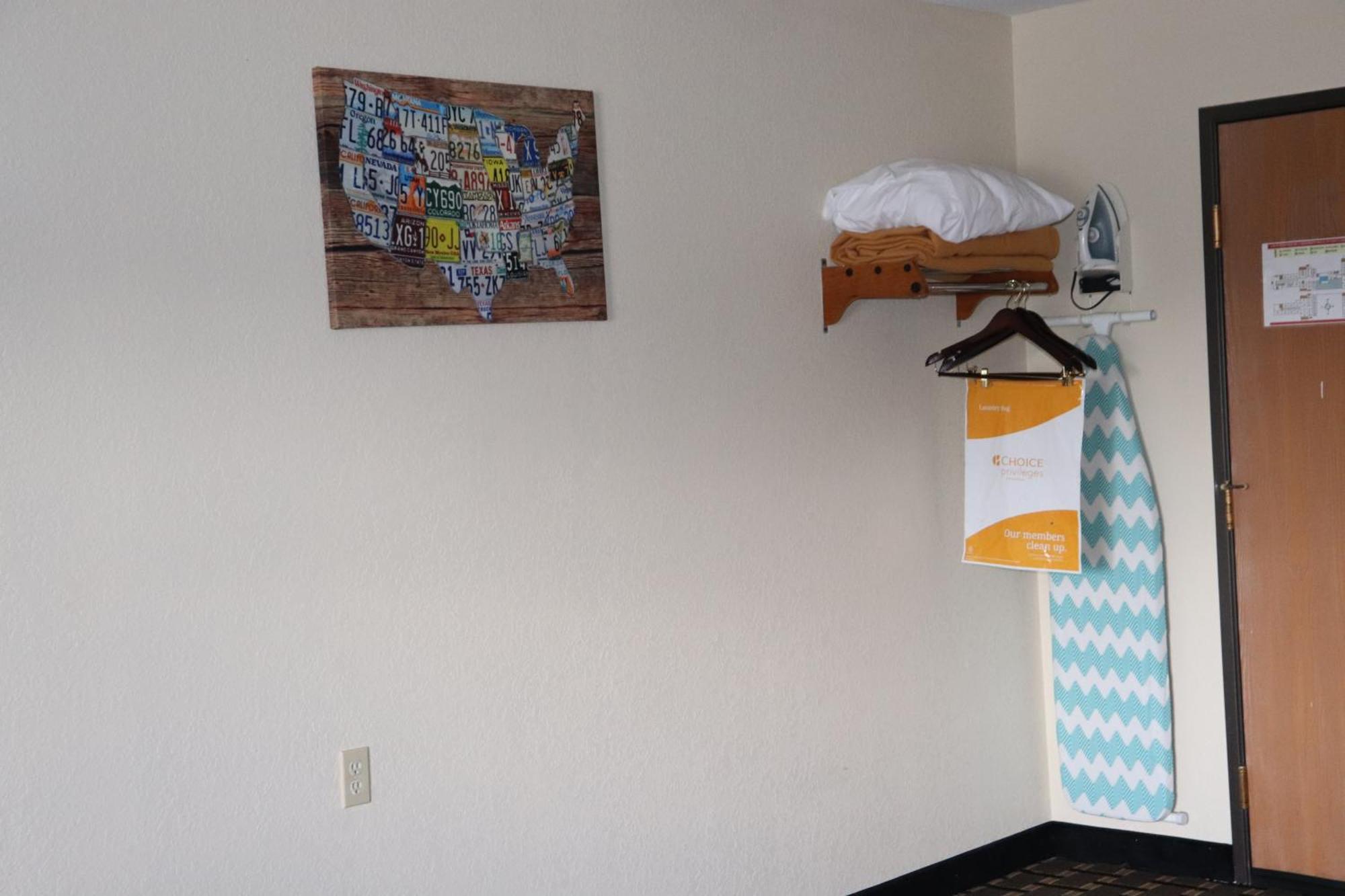 Econo Lodge Inn & Suites Wisconsin Dells Zewnętrze zdjęcie