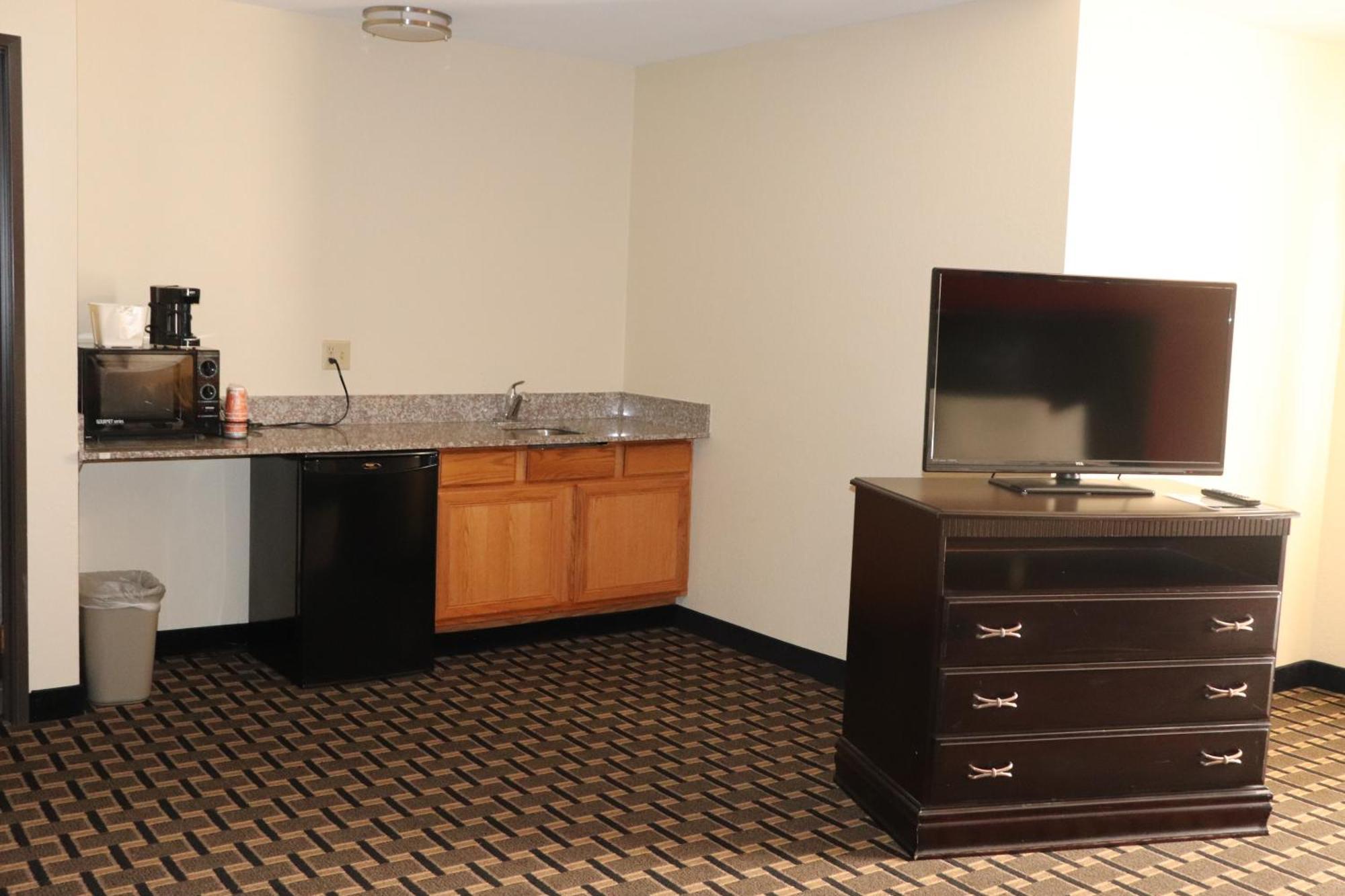Econo Lodge Inn & Suites Wisconsin Dells Zewnętrze zdjęcie