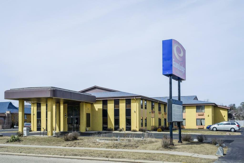 Econo Lodge Inn & Suites Wisconsin Dells Zewnętrze zdjęcie